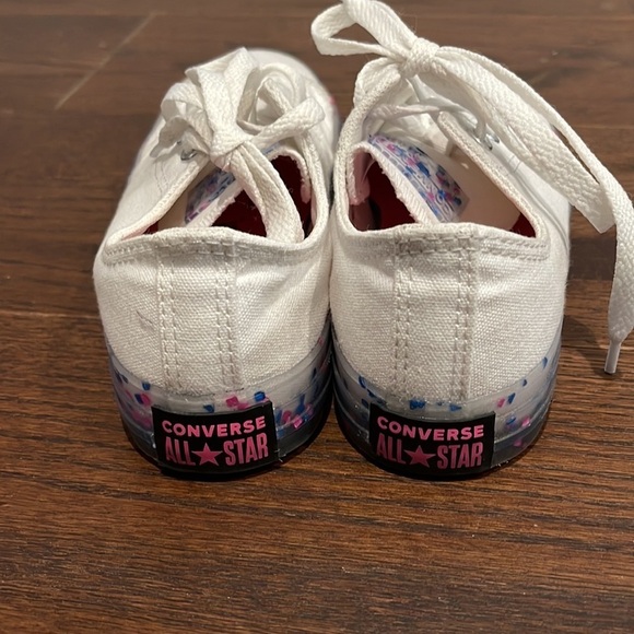 Girls Converse White Fabric Size 3 - Picture 3 of 5
